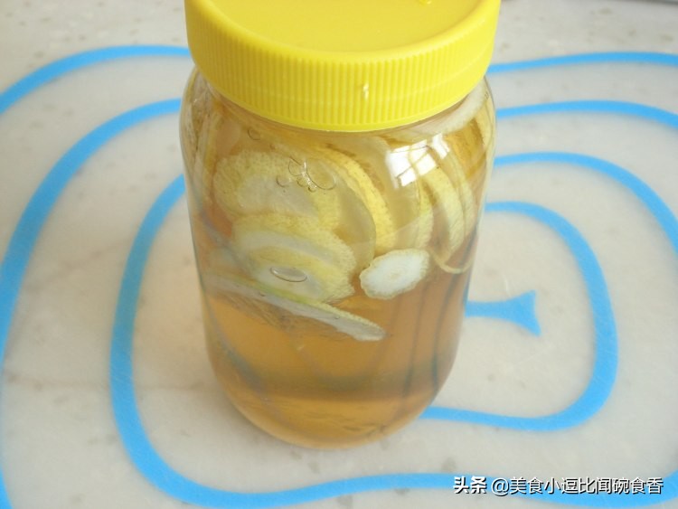 蜂蜜柠檬水的作用与功效,蜂蜜柠檬水可以保存多久