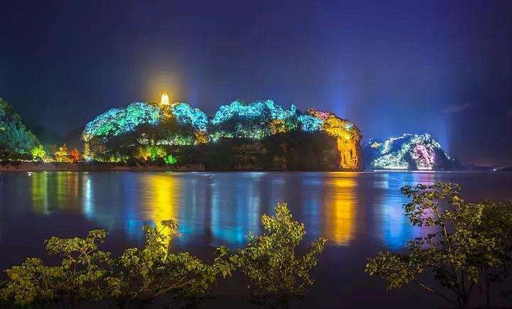 四川哪些地方值得打卡旅游,四川哪里的旅游最具有特色