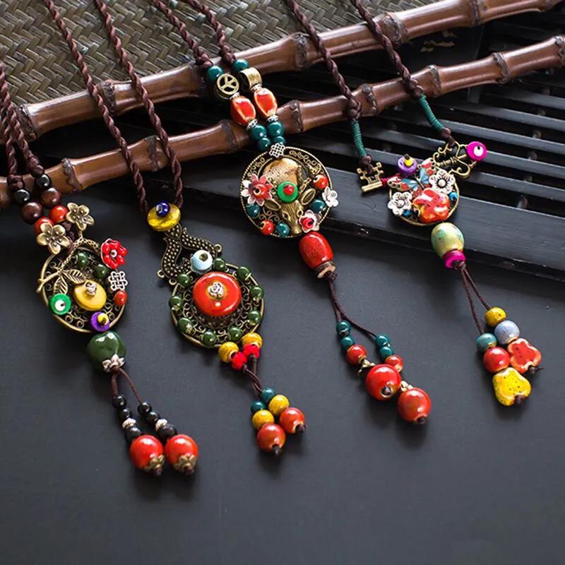 项链怎么戴最潮,项链戴多几条怎么搭配