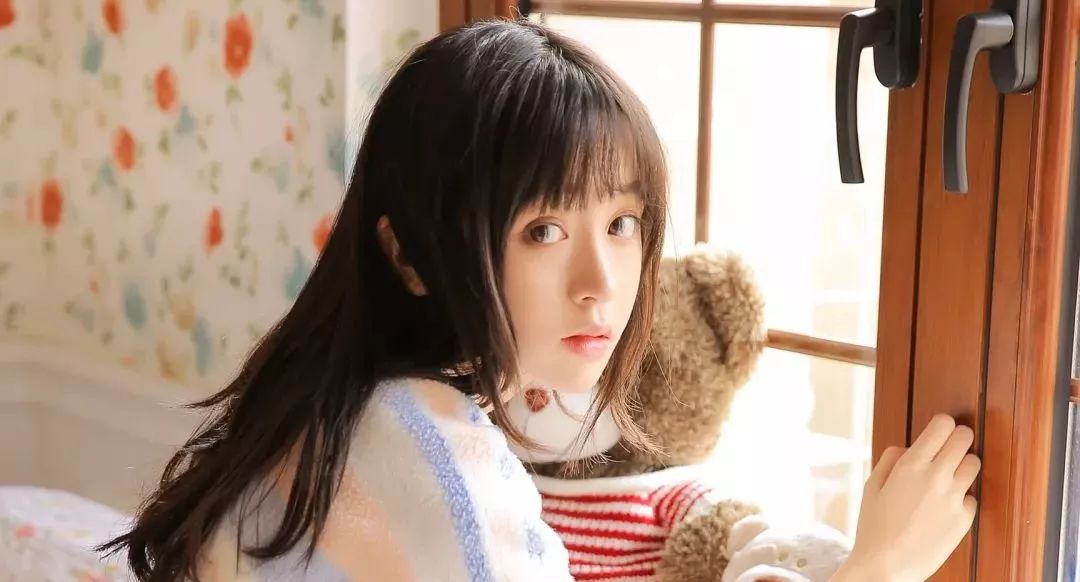 女人回复嗯嗯哦哦什么意思,女孩总是回复嗯嗯哦哦