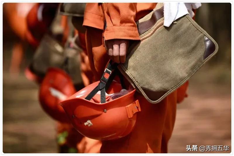 走进“大山之眼”了解长虫山守护者们不为人知的故事