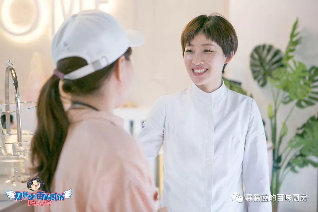 1500个忠粉入坑4年，终于等到实体店！每款蛋糕都让人忘记卡路里