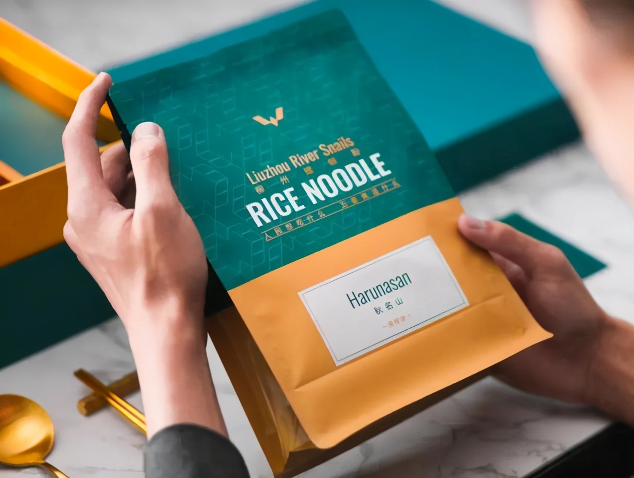 哪些匪夷所思跨界联名爆款,才知道跨界联名还能这么玩