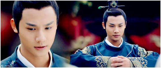 他爱上了自己的亲妹妹，不敢又不能，最后却爱得轰轰烈烈