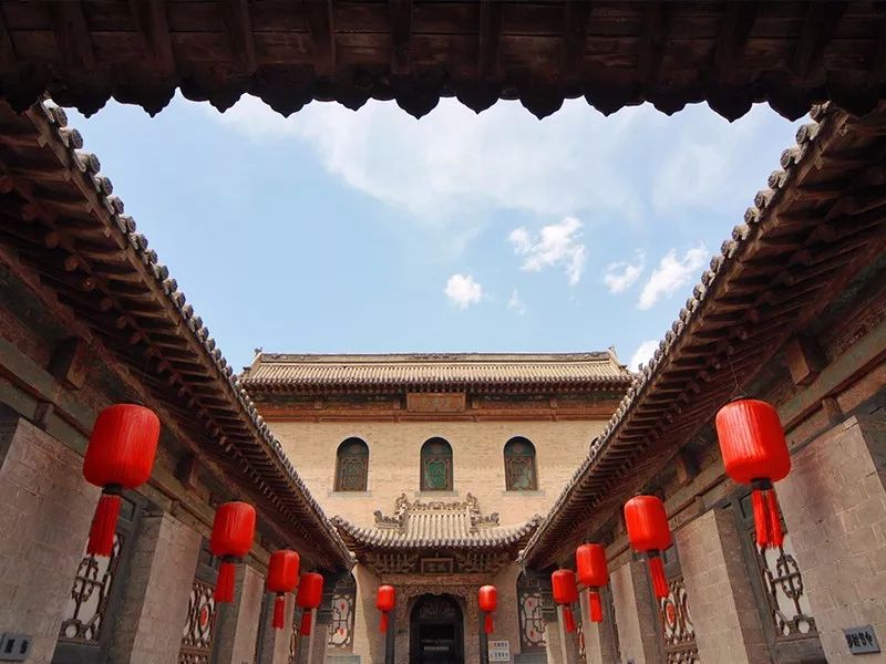 国庆七天要去哪里玩啊,国庆节七天怎么过不能出去玩