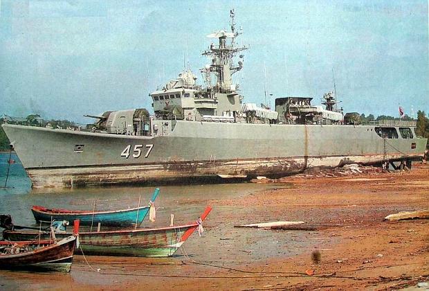 中国舰艇回娘家视频,中国海军军舰出访俄视频