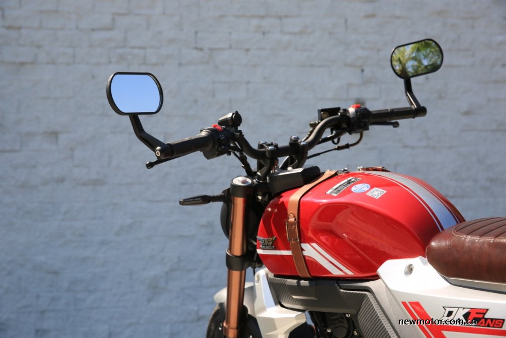 力帆dk150试驾视频,力帆dk150有哪些颜色