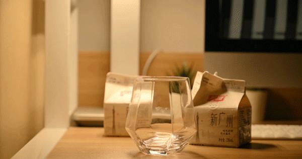 今时今日，连燕塘牛奶也有「小蛮腰」了？