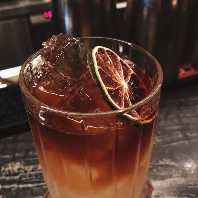 香港旧城中环小店美食