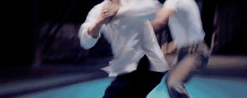 看甄子丹电影反应,看叶问4感动哭了