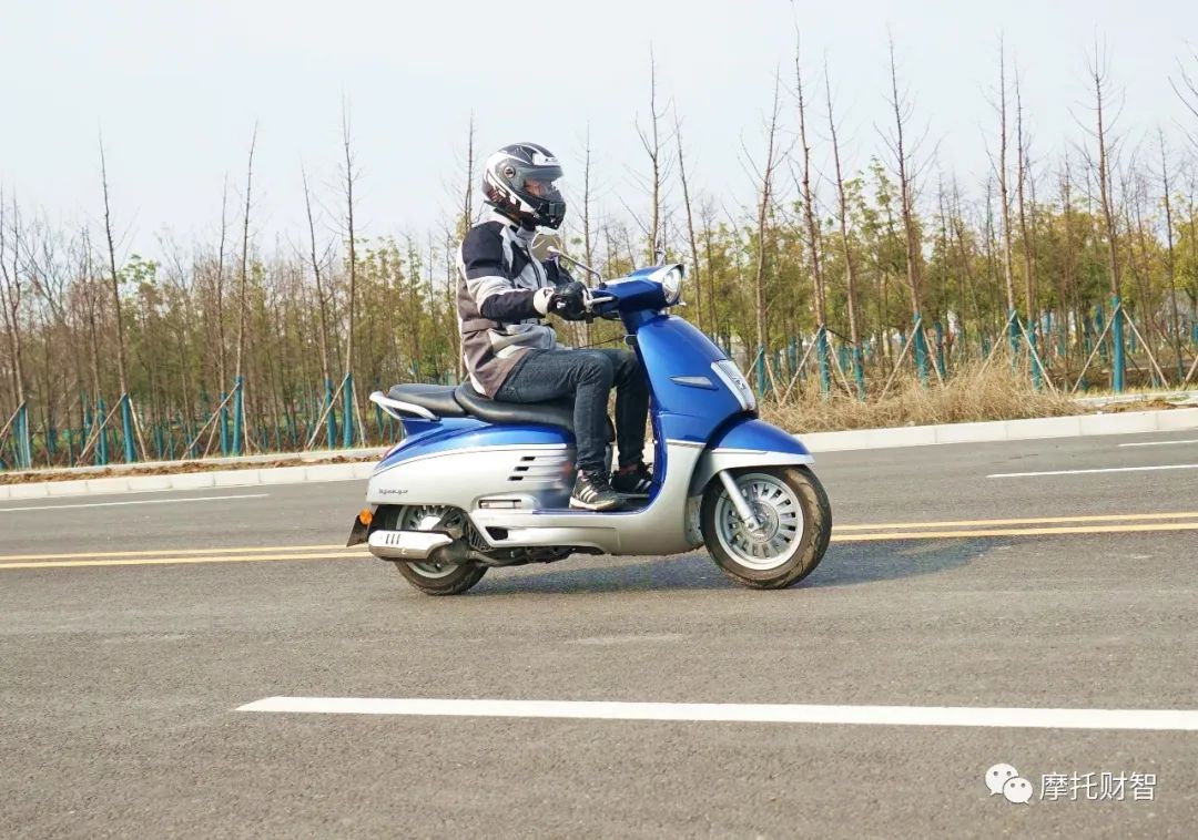 胖虎试驾：22800元全新水冷姜戈150