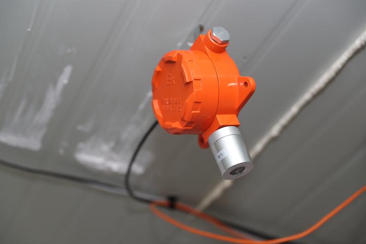 液化气爆燃事故注意事项,液化气火苗爆燃