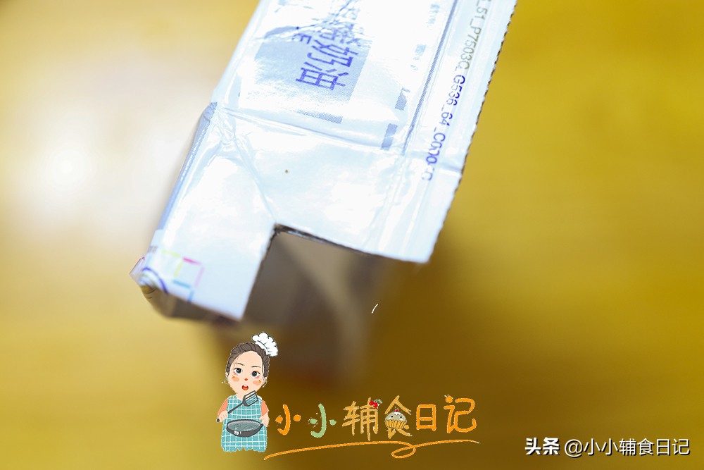 双层蛋糕奶油裱花简单做法,做蛋糕裱花用什么奶油最好
