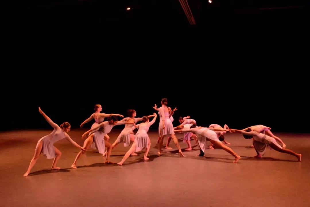 美国宾州格瑞尔女子私立高中学费,美国格瑞尔女校费用