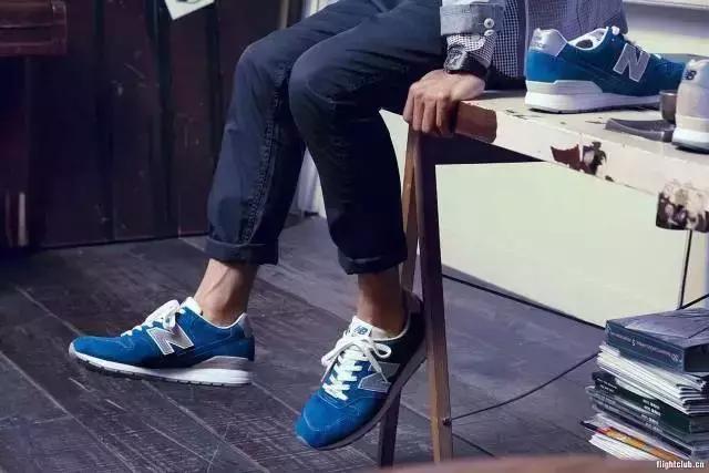 陈冠希评价余文乐潮牌,陈冠希新买鞋子