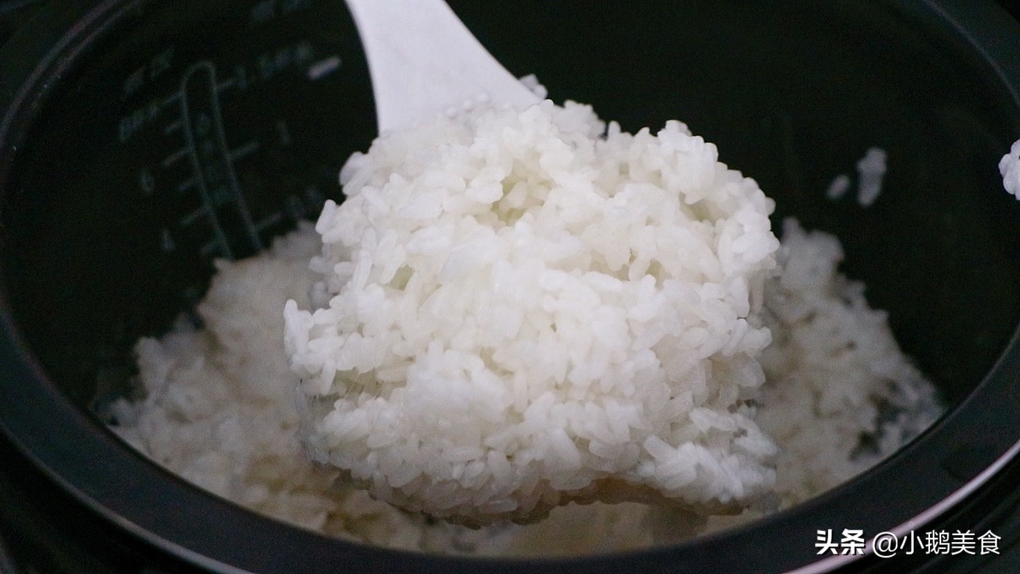 糯米别再包粽子了教你做糯米切糕,糯米别包粽子了加了3个鸡蛋