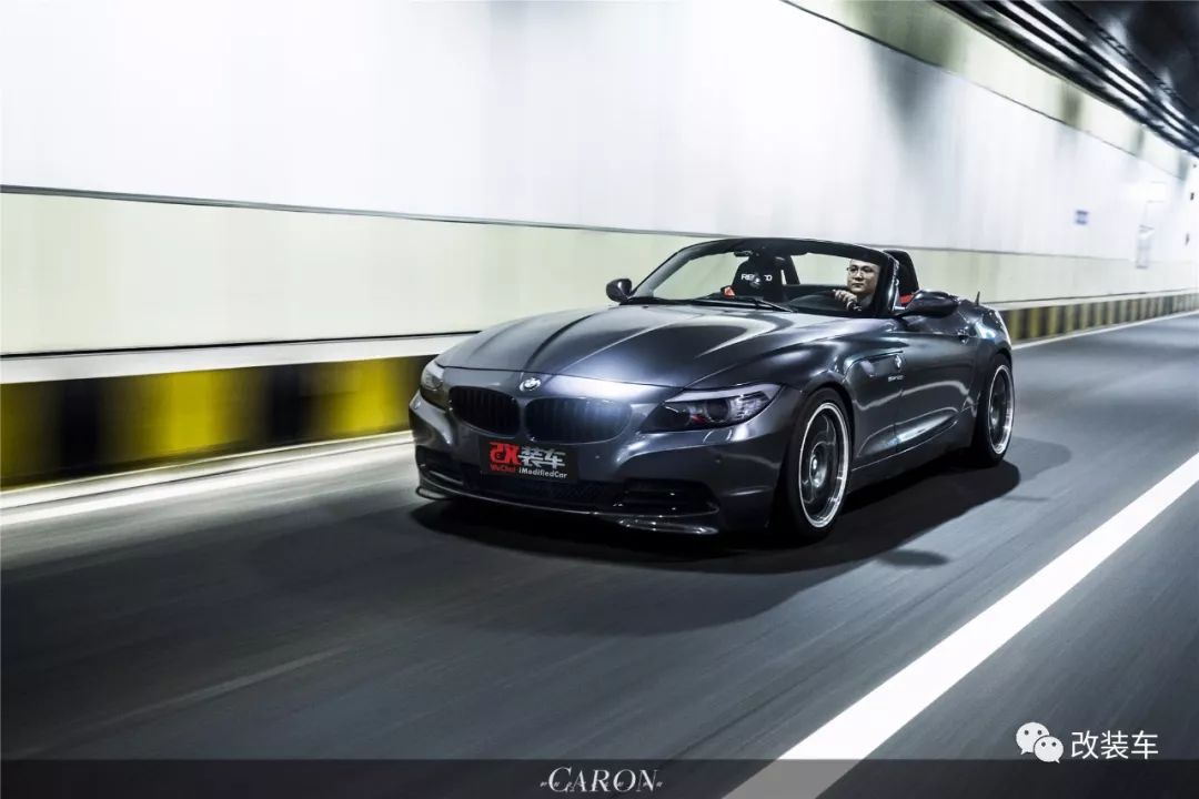 极速巅峰宝马z4性能改装,宝马z4直列六缸改排气