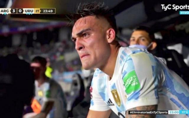 看内马尔颜值,巴西队内马尔行走的荷尔蒙