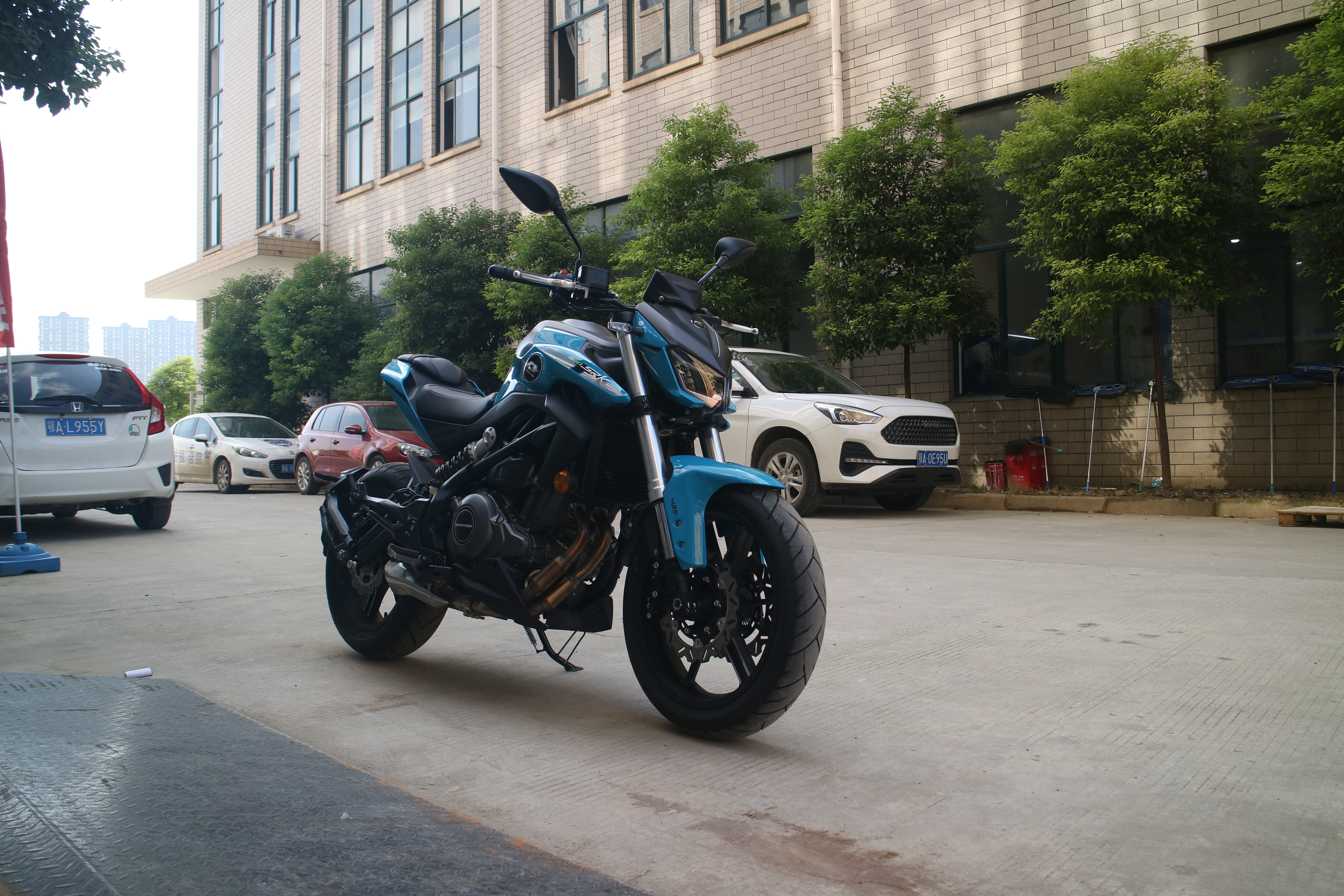 试驾奔达350,追350车测评