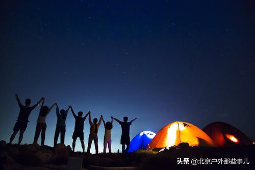 徒步需要带的装备清单,户外徒步装备必买清单