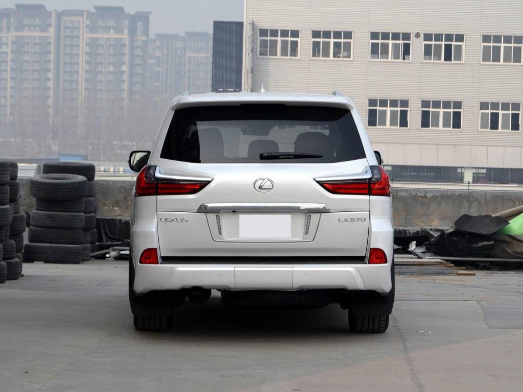 自吸宝马v8和奔驰v8,最便宜的v8自吸