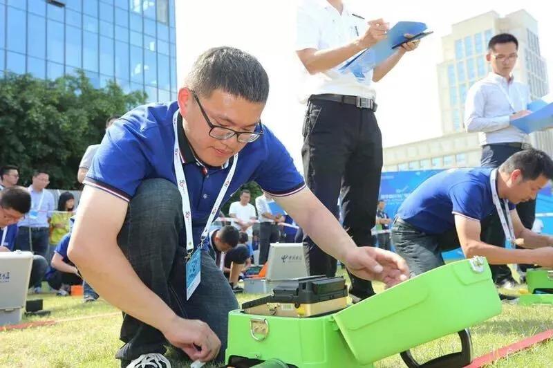 灼识光纤熔接机怎样,光纤熔接技能竞赛操作