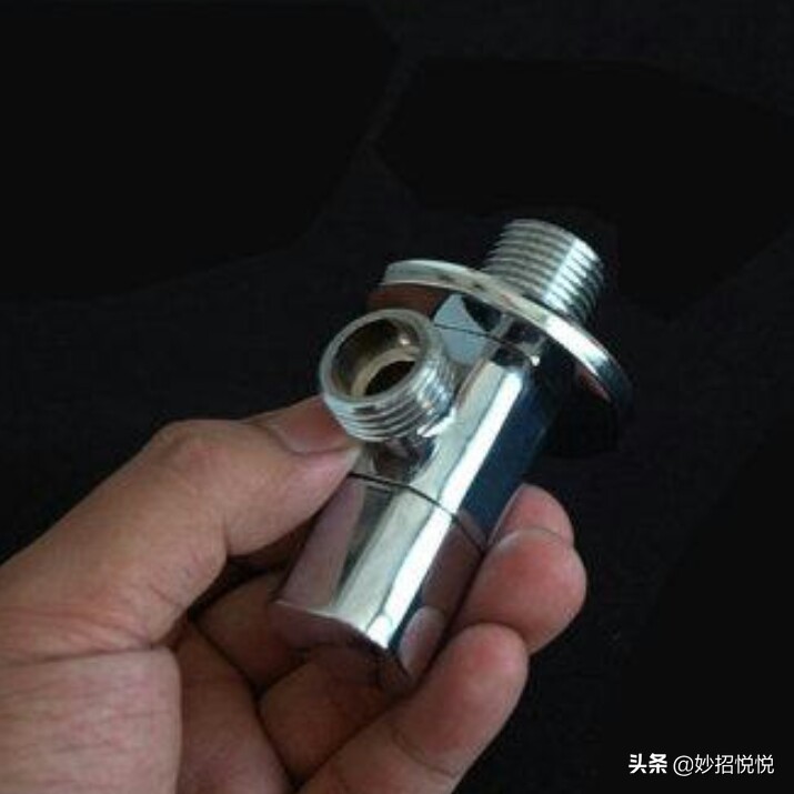 你是不是缠错了？防水生料带的正确缠绕方法，学会了赶紧试试