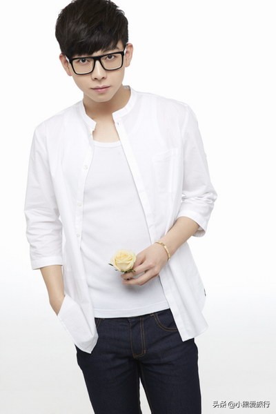 全球*放播**量最高的五首中文歌,曾经大街小巷都在放,你一定都听过