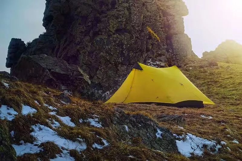 不挑地面的帐篷怎么选择,屋顶帐篷怎么选择