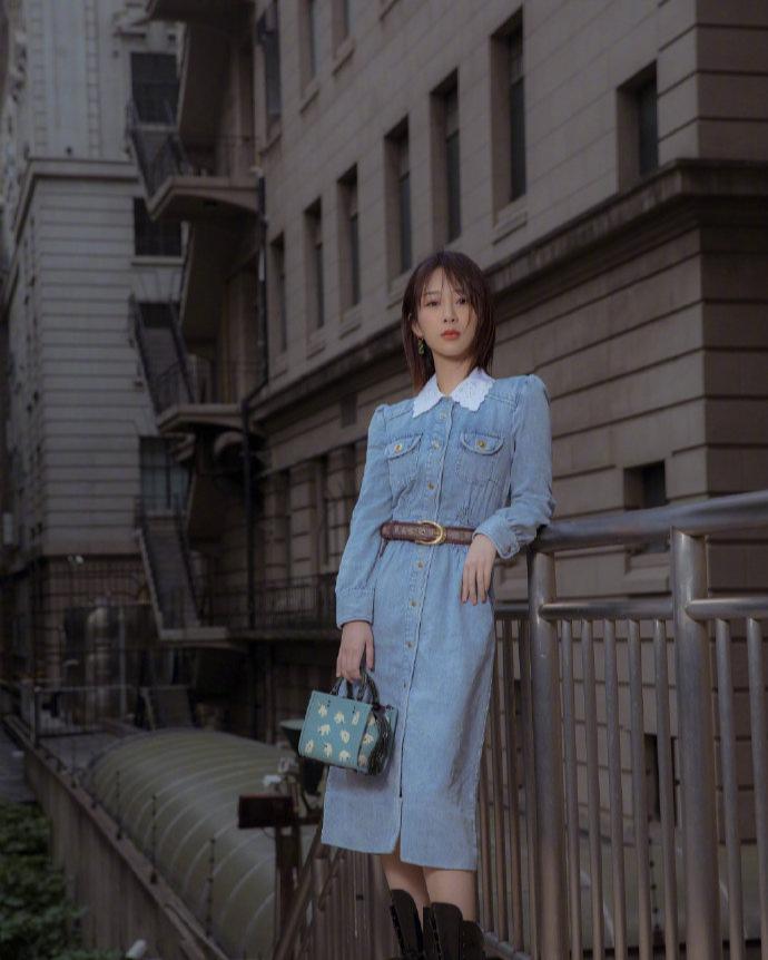 蔻驰的哪款包包最经典,蔻驰的包包哪个系列最好