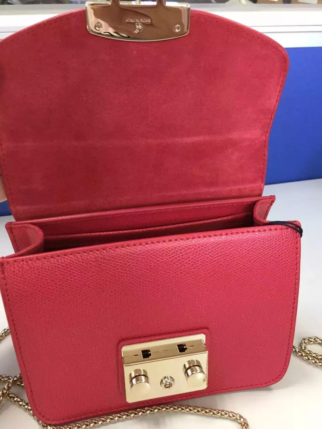 买包狂魔都有哪些,买包狂魔