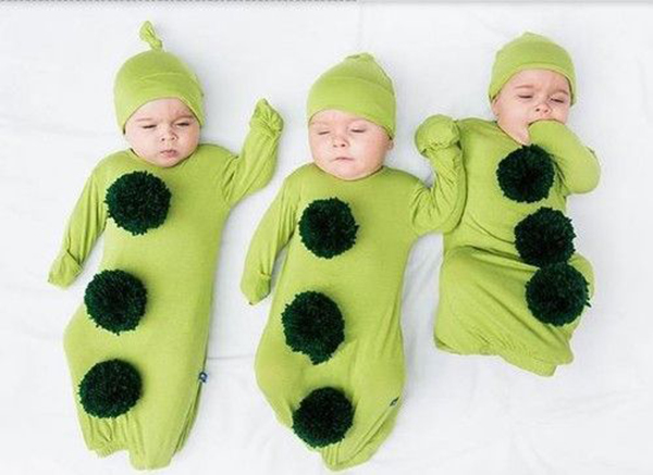 三胞胎小孩取名,三胞胎宝宝起名字大全男孩