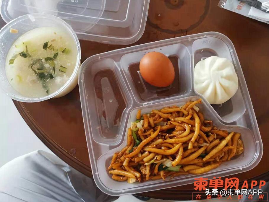 我把合伙人“忽悠”到柬埔寨开店,疫情6个月不亏反赚