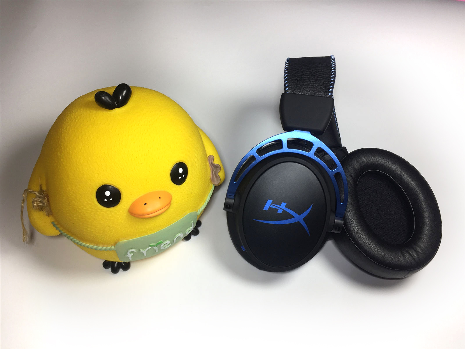 hyperx阿尔法无线版游戏耳机,开箱hyperxcloudalpha电竞耳机