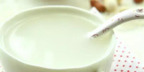 孩子发烧38度左右中医怎么处理,中医小孩发烧反反复复是什么原因