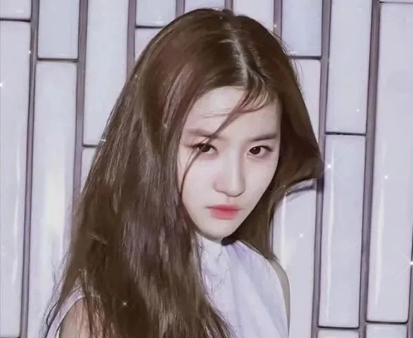 “冶容多姿鬓，芳香已盈路”脸型的魅力值，是必须要了解的常识