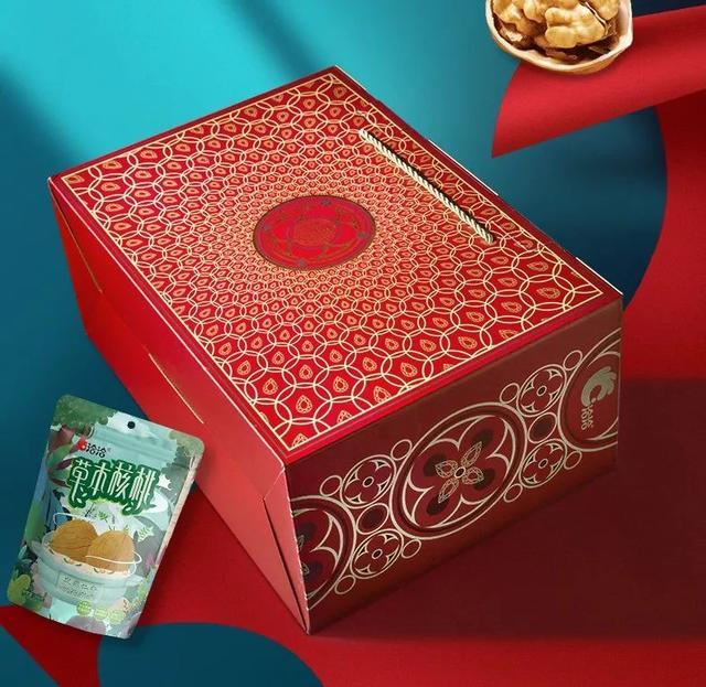 洽洽出了款LV版包装设计,瞄一眼,是吃不起的瓜子了