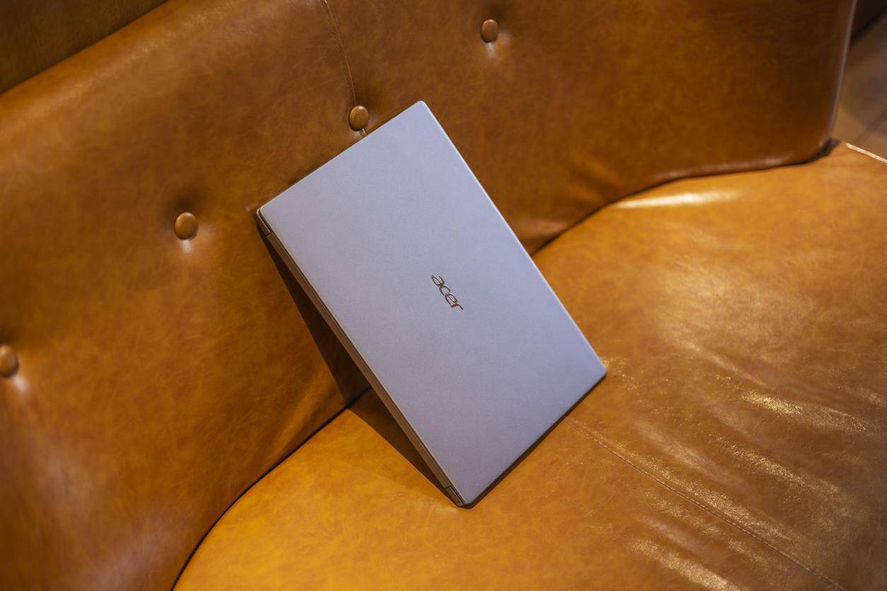 宏碁笔记本新蜂鸟33:2测评,宏碁蜂鸟sf314pro评测