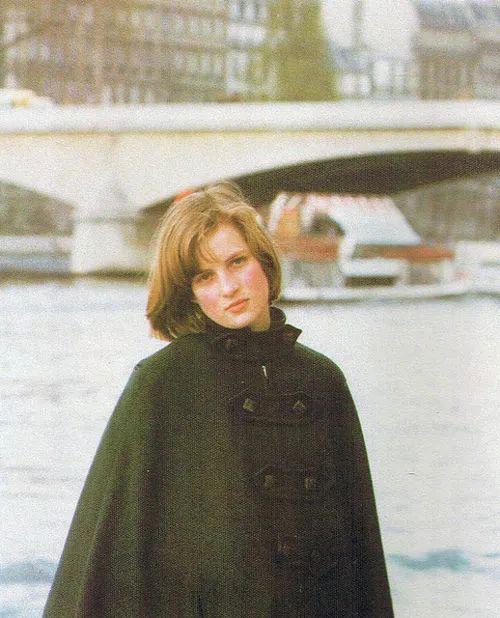 查尔斯王子和卡米拉王冠,英国查尔斯王子感染新冠确诊日期