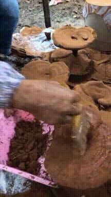 搞笑gif妹子的内心是崩溃的,搞笑gif妹子原来是个逗比