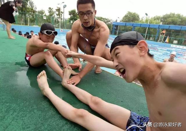 我眼中的运动员,我眼中足球教练的样子