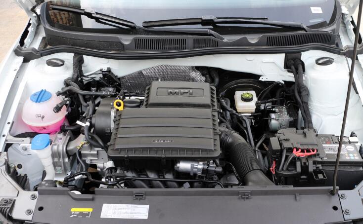 大众宝来1.6l省油吗,19款1.5l新款宝来评测