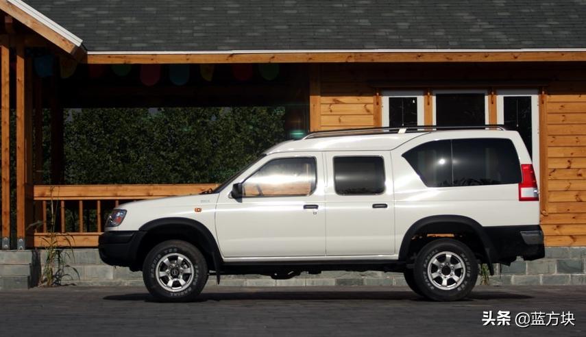 郑州日产nissannv200,nissan日产2.0