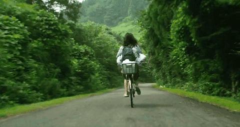 连同事都抢着试的高颜值口喷，用完嘴巴好清新，哈气都是香的