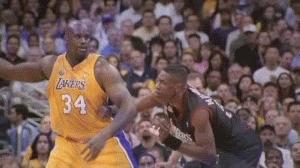 面对突如其来致命打击,面对毁灭性的灾难人类是多么脆弱