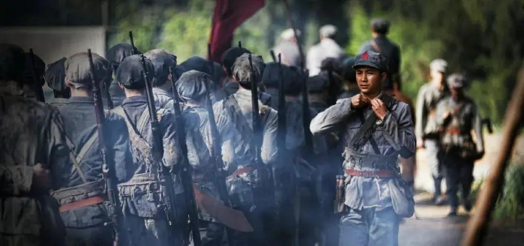 百年耀中华丨张也、郁可唯、凤凰传奇同唱《十送红军》