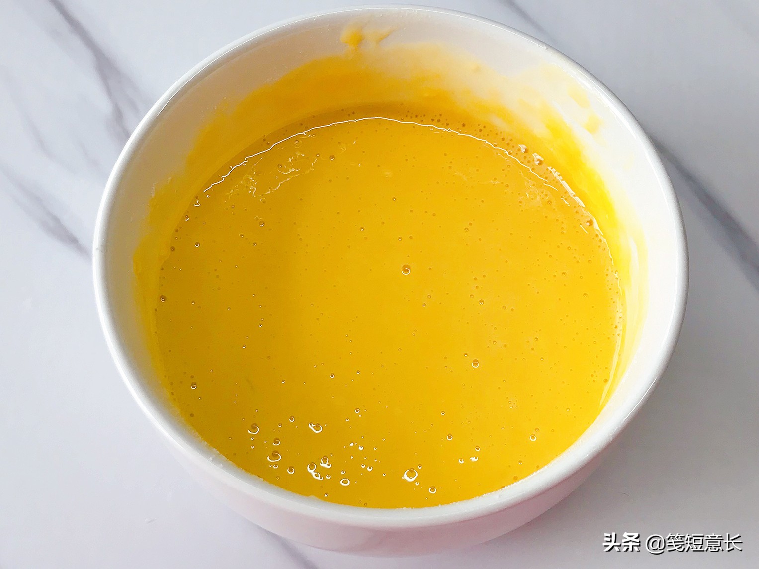 香蕉饼简单摆摊,如何制作香蕉饼不用一滴水一滴油