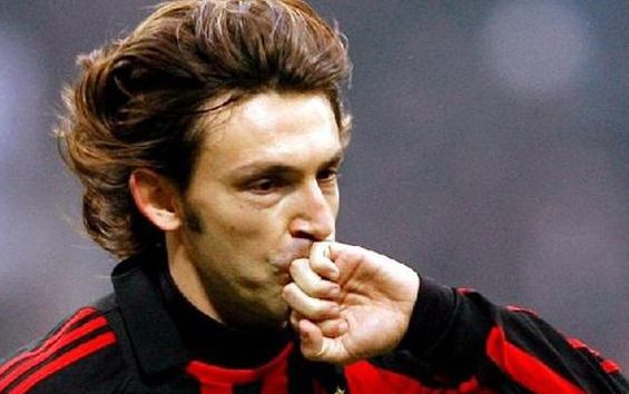 皮尔洛销魂长传,精准而优雅的传球