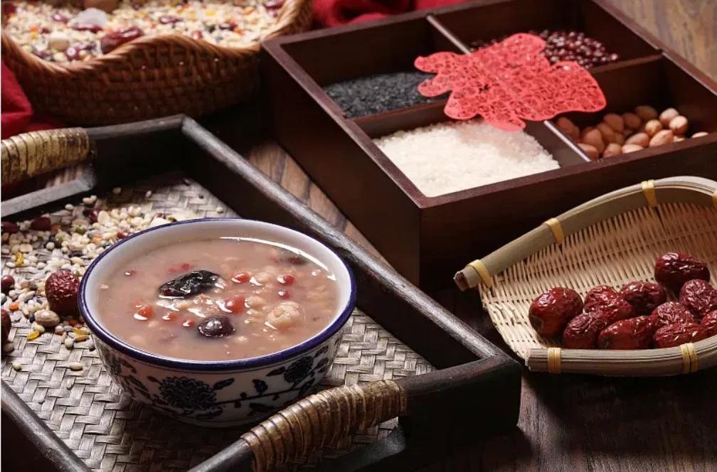 小雪天气冷注意事项,小雪天气越来越冷注意保暖