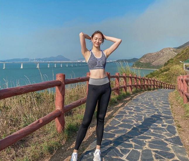 港姐惊艳写真图,港姐晒大肚孕照